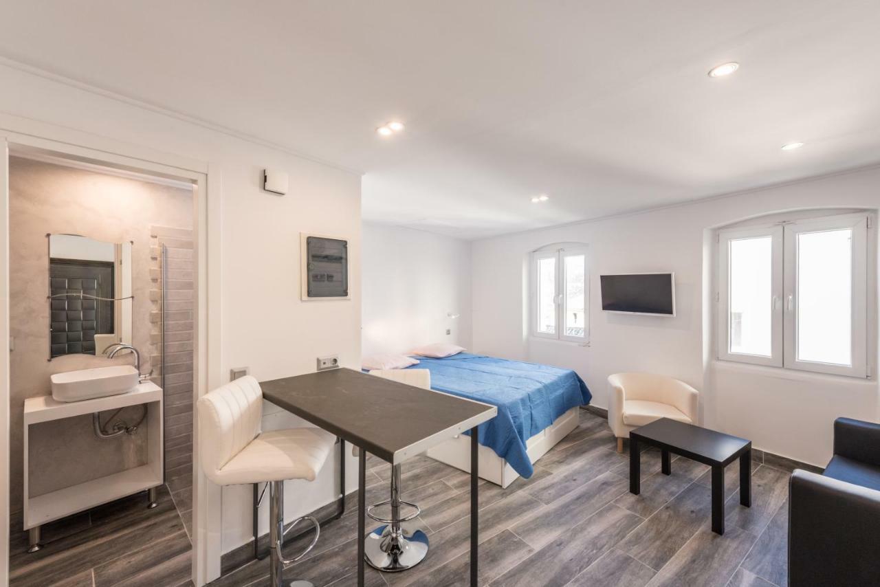 Corfu Downtown Suites Exterior foto